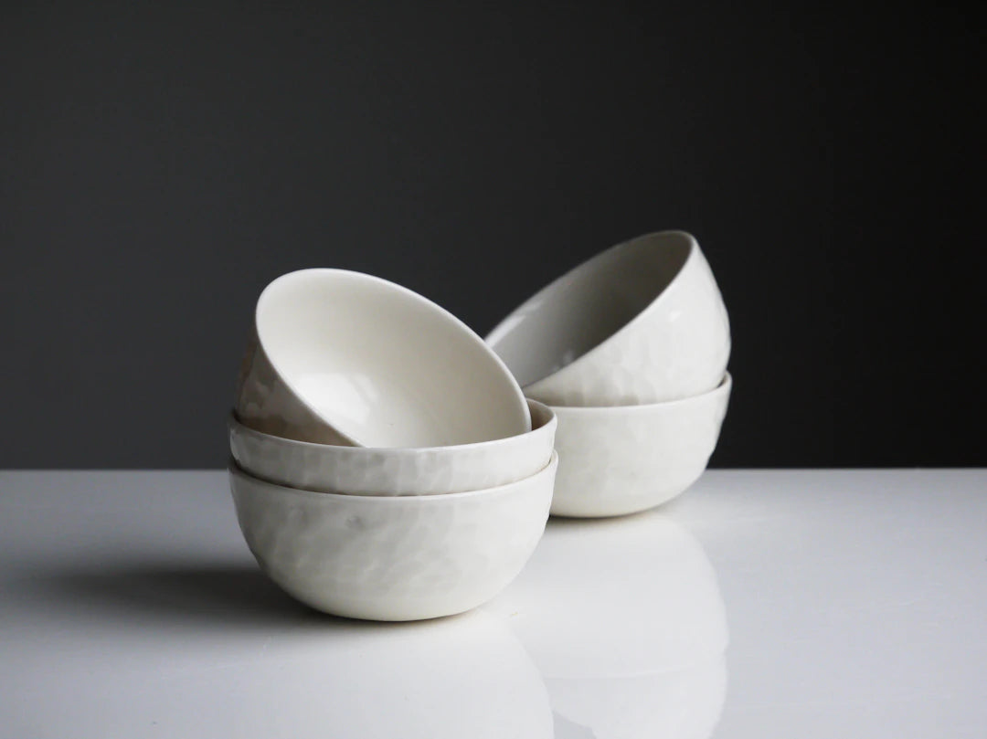Ergonomic Ceramic Pet Bowls for Healthier Feeding