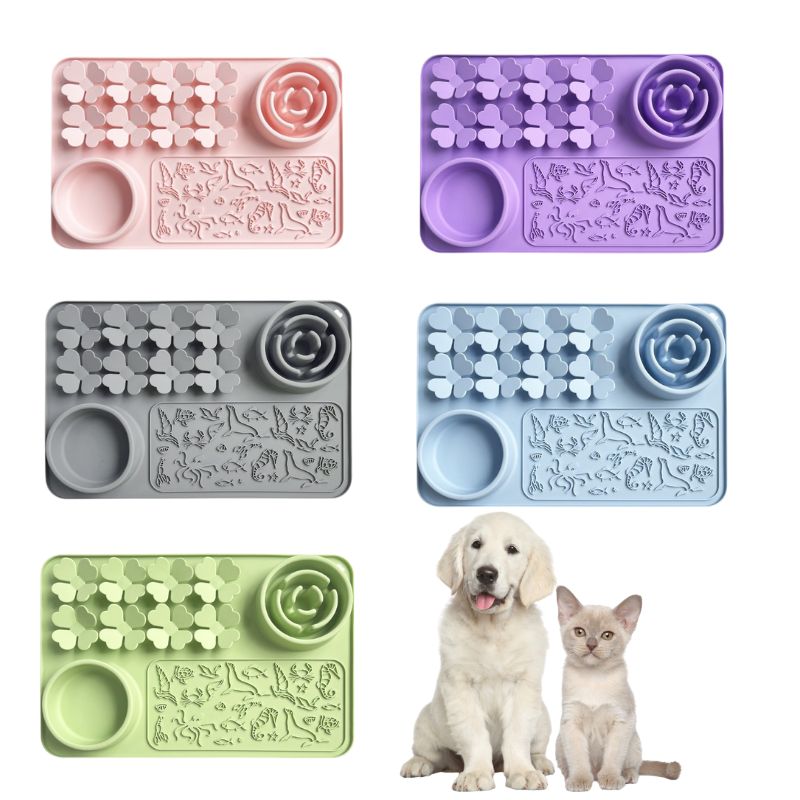 4-in-1 Lick Mat for Cats & Dogs – Calming, Feeding, Treating, Bath Time Aid