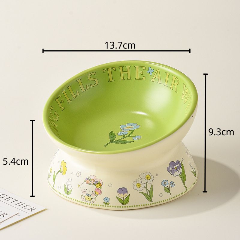 Tulip-Shaped Raised Pet Bowl