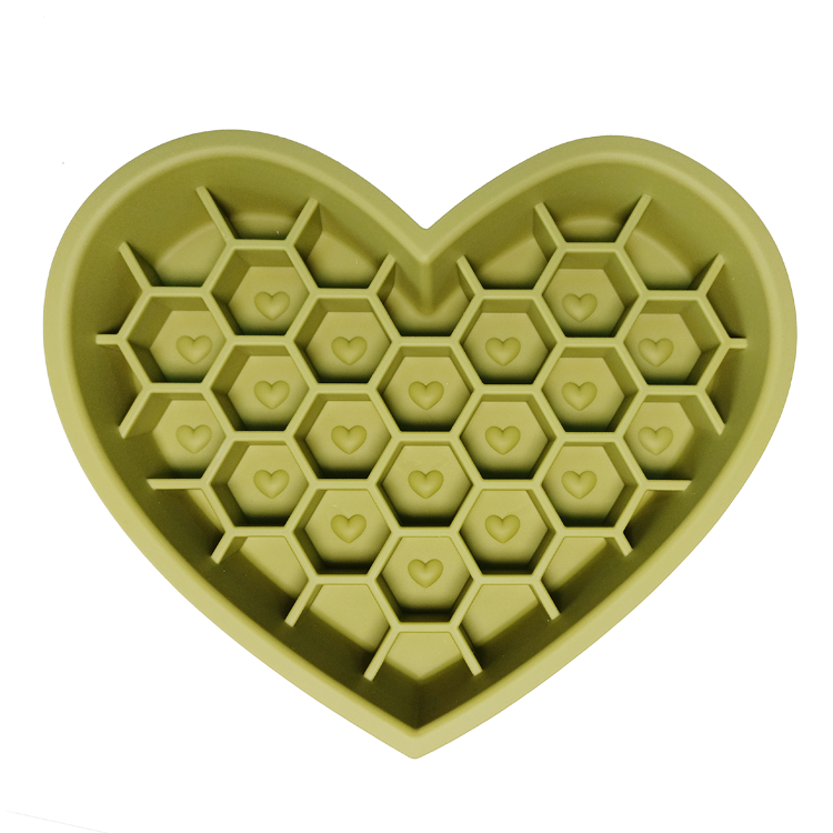 Honeycomb Heart Silicone Slow Feeder
