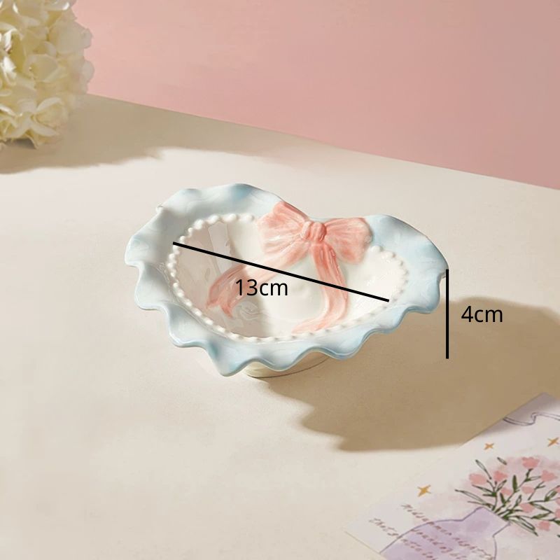 Elevated Ceramic Pet Bowl ｜Raised Design for Cats, Small Dogs