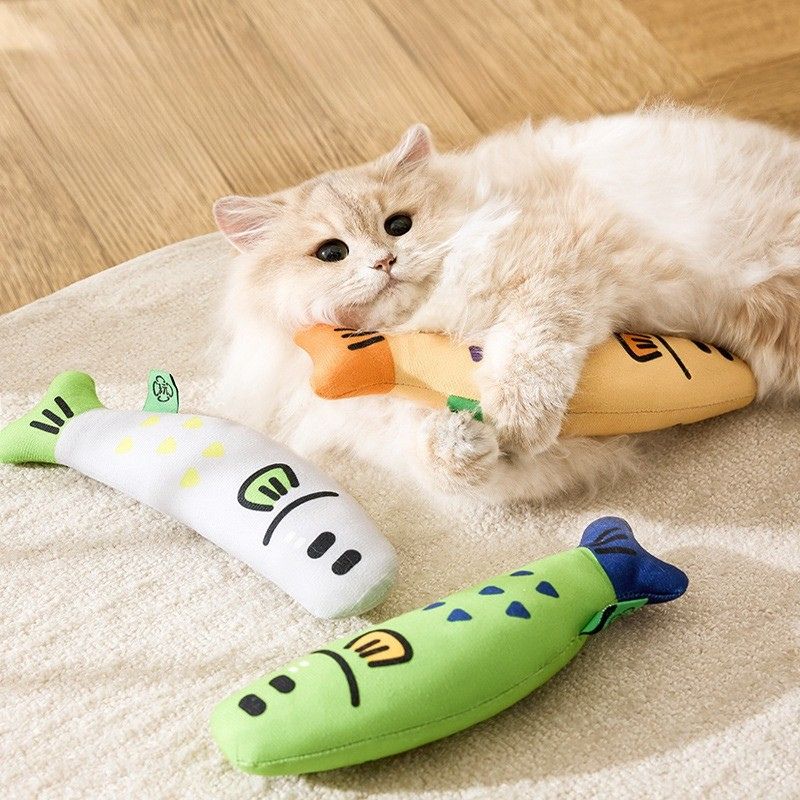 Catnip Fish Chew Toy – Dental Aid & Hairball Relief