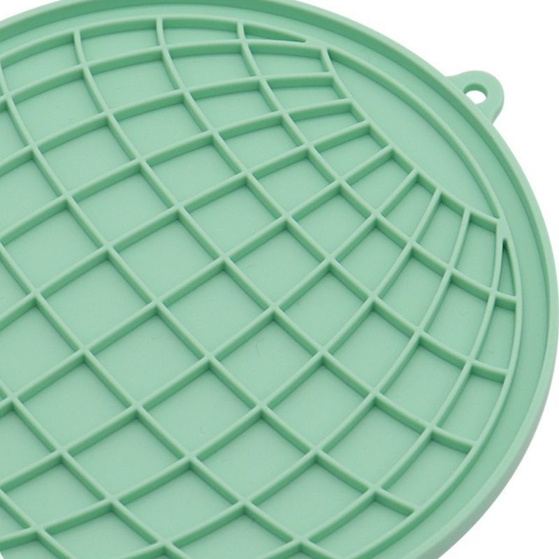 Pet Lick Mat – Calming, Anxiety-Relief Slow Feeder for Dogs and Cats