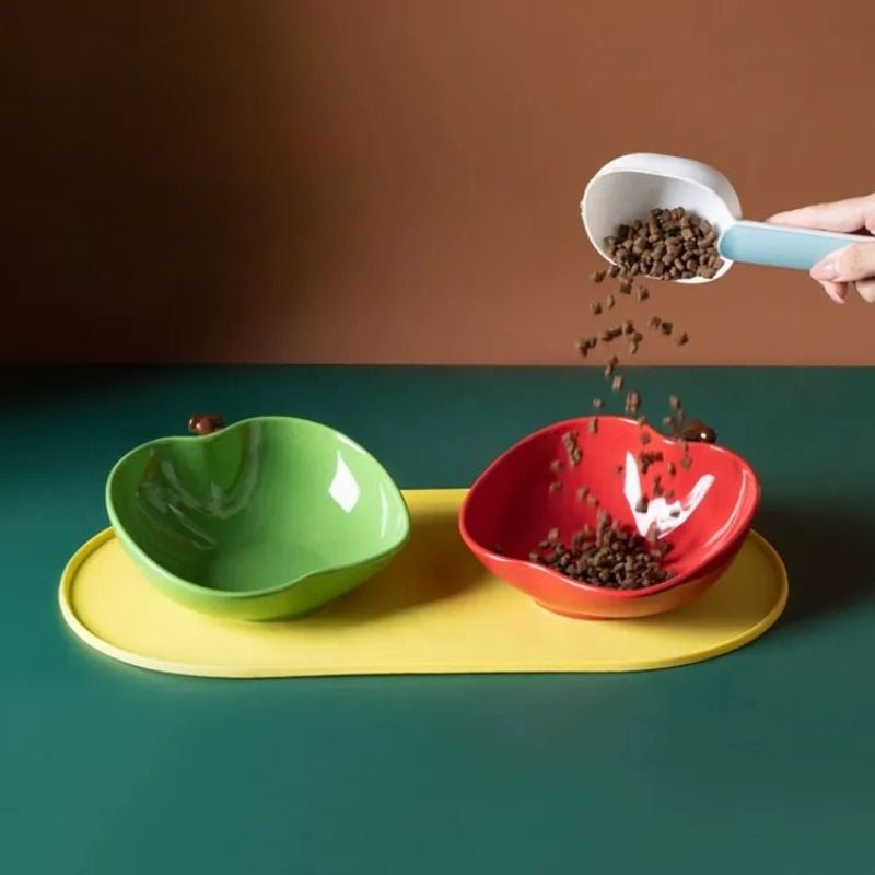 Apple-Shaped Ceramic Pet Bowl – Cute Wide-Mouth Feeder for Cats & Small Dogs