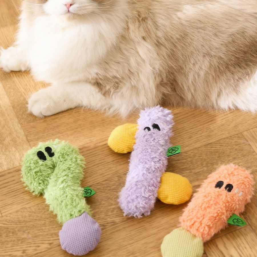 Catnip Toy for Cats – Natural Chew Toy for Stress Relief and Interactive Play