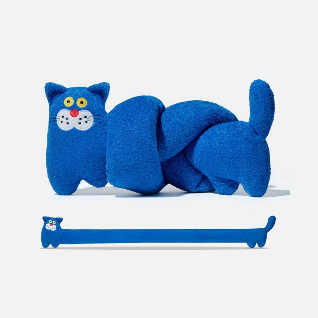 Catnip Crinkle Cat Toy – Durable Blue Plush Cat-Shaped Self-Play Toy