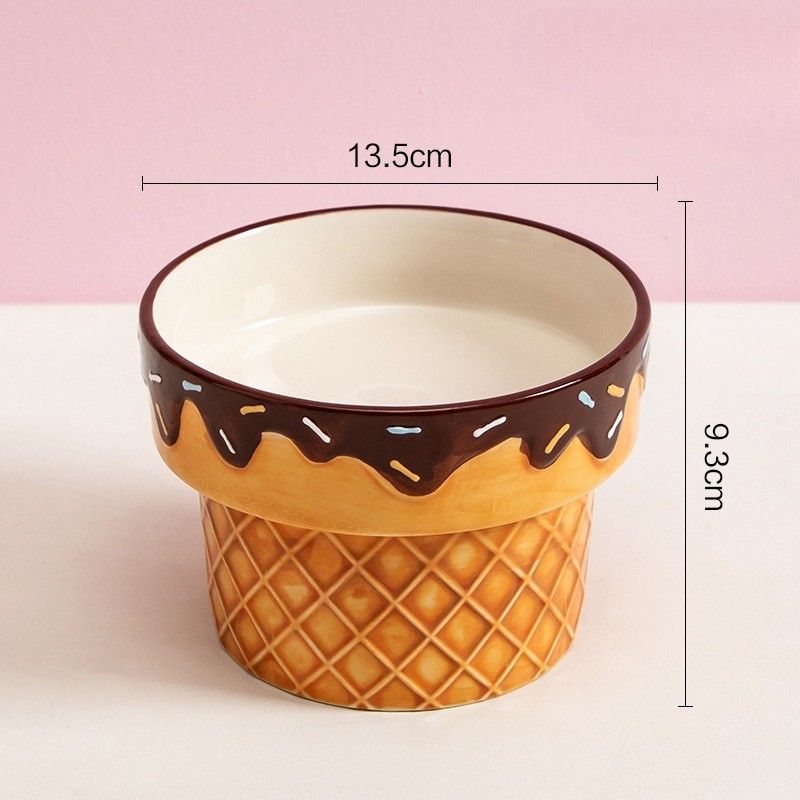 Elevated Ceramic Cat Bowl – Tilted Design for Neck Protection & Easy Eating
