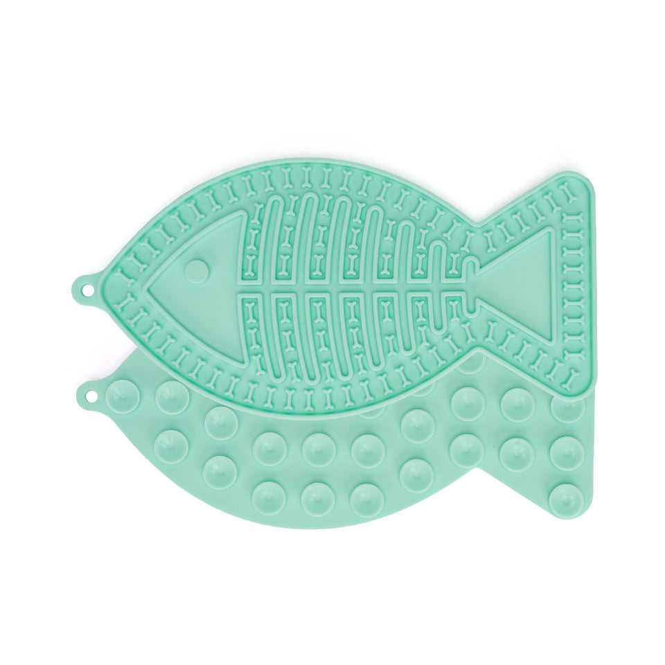 Dog & Cat Lick Mat with Suction – Fish-Shaped Slow Feeder