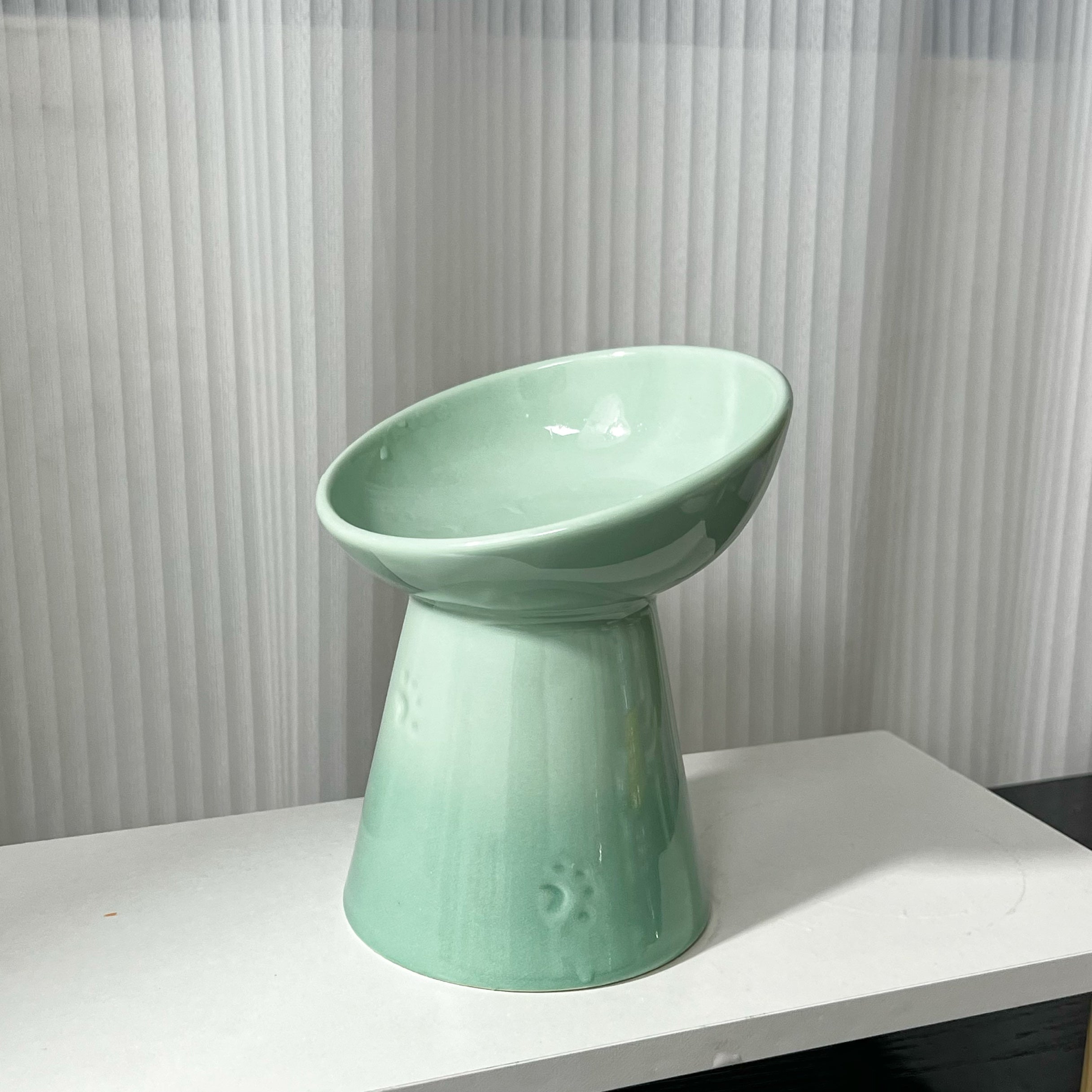 Elegant Ceramic Pet Dish – Safe, Durable, and Easy to Clean cat&dog