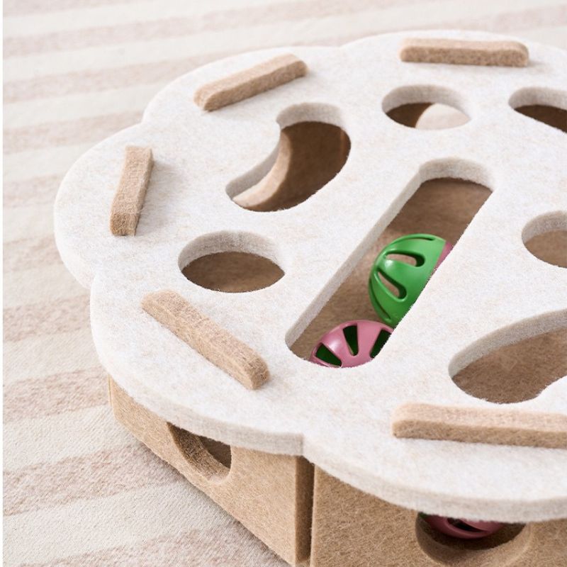 Interactive Felt Puzzle Box for Cats – Bell Ball Hide-and-Seek Maze Enrichment Toy