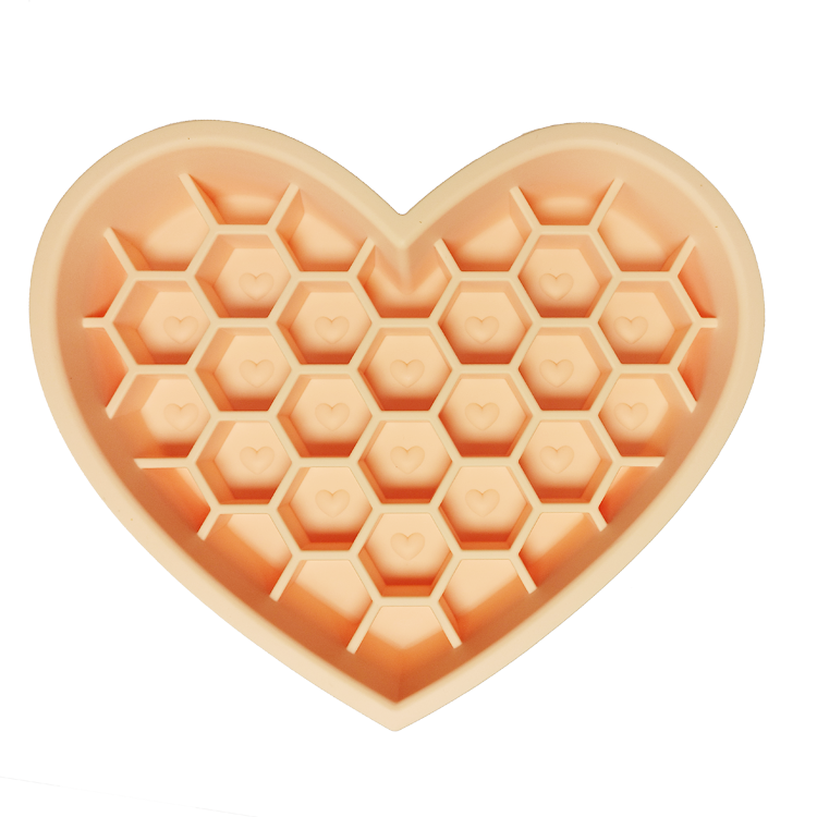 Honeycomb Heart Silicone Slow Feeder