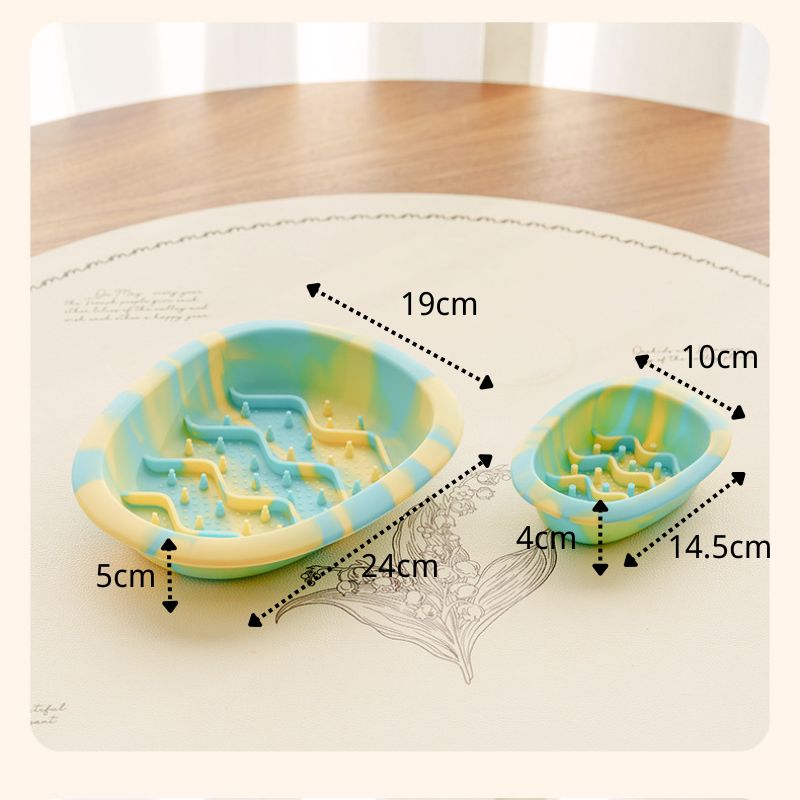 Pet Silicone Slow Feeder Bowl | Non-Slip Suction Base for Cats & Small Dogs