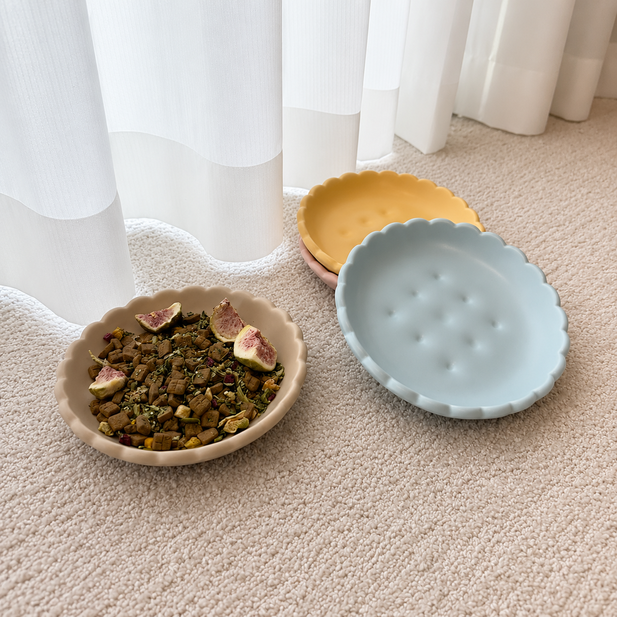 6-Inch Ceramic Pet Bowl – For Cats & Small Dogs