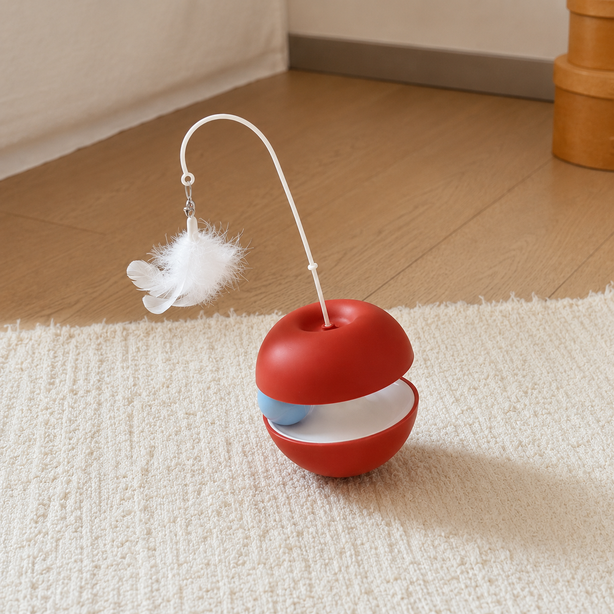 Interactive Wobble Cat Toy with Feather – Self-Play Cat Ball Toy
