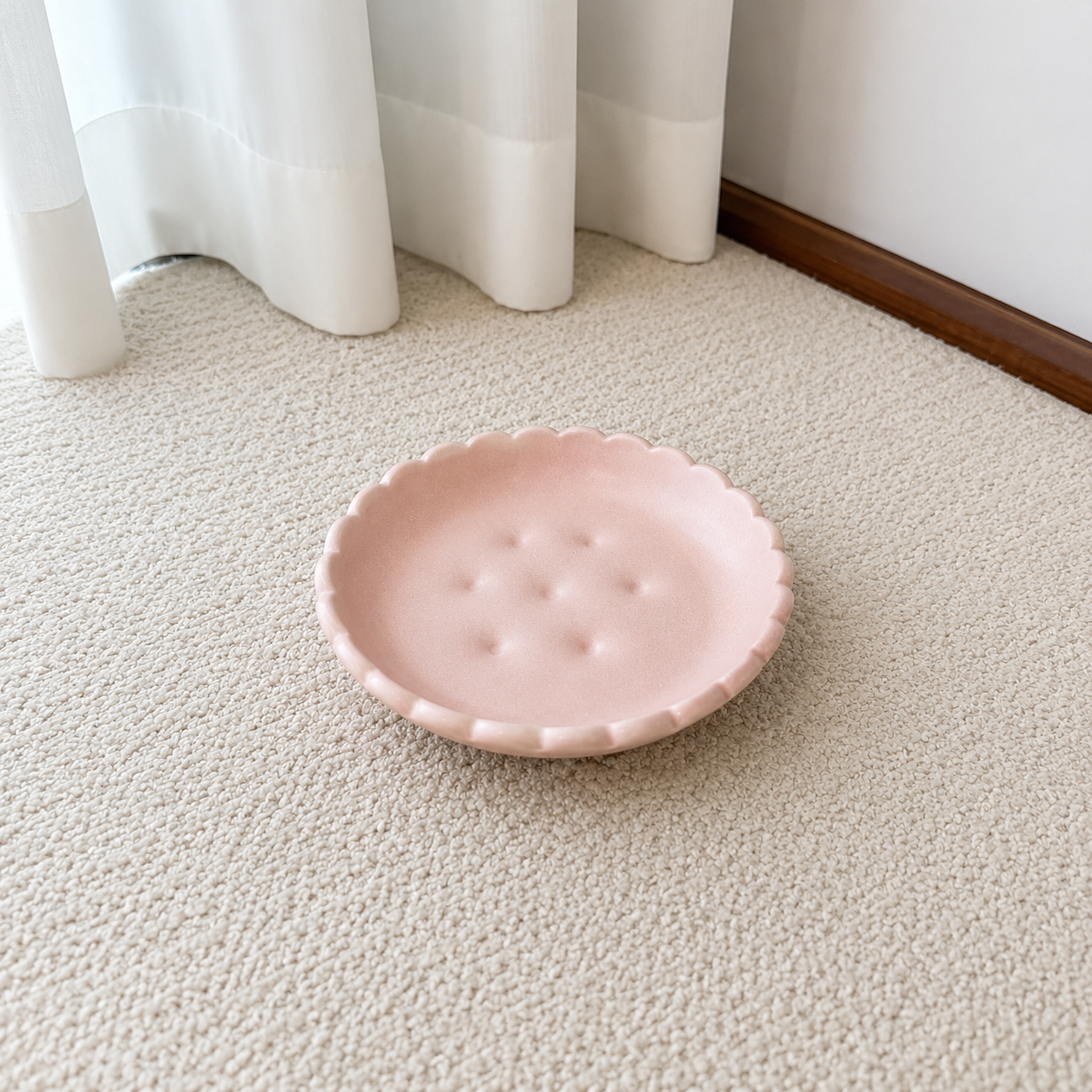 6-Inch Ceramic Pet Bowl – For Cats & Small Dogs