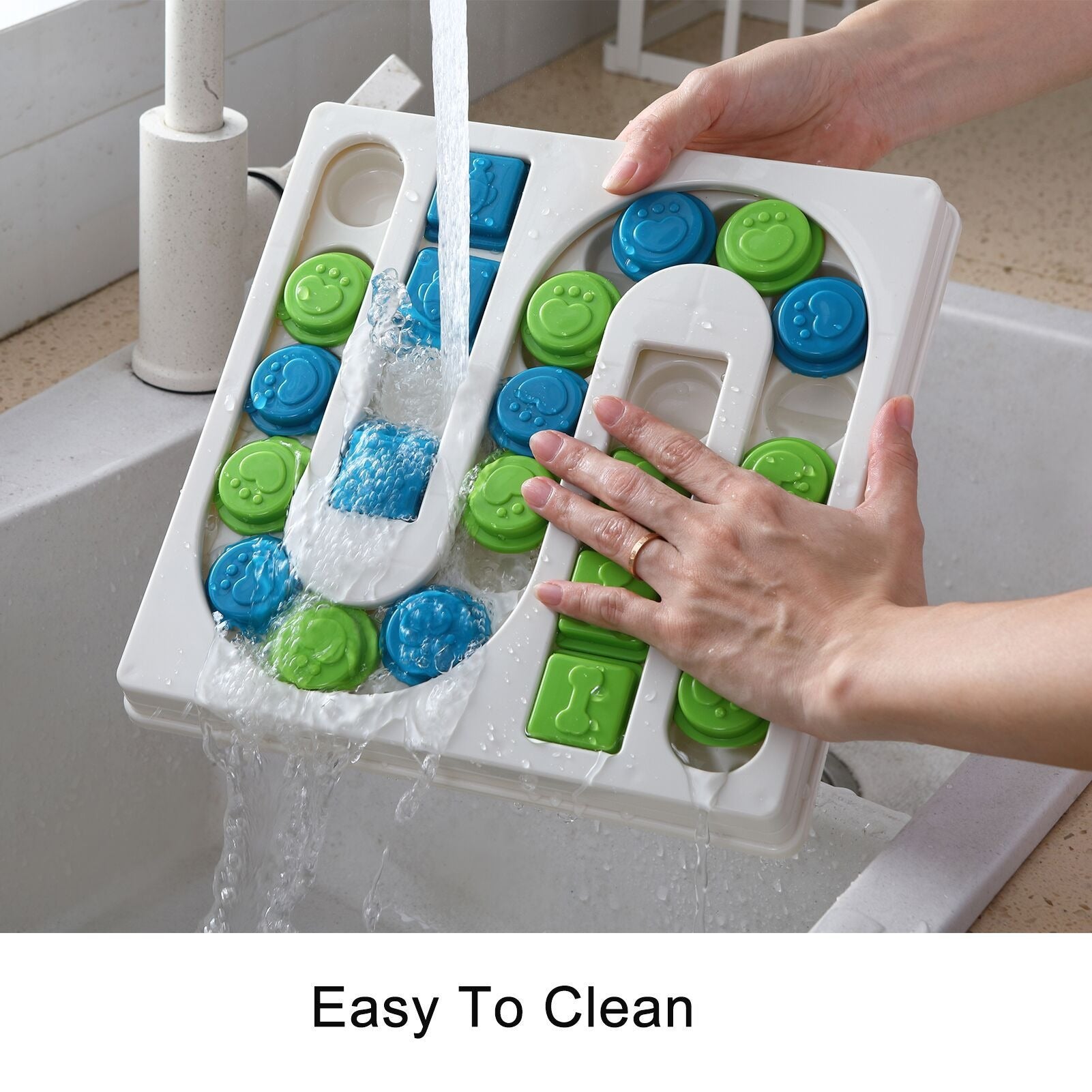 Interactive Treat Dispensing Pet Toy – Slow Feeding Puzzle Toy for Dogs & Cats Level 2
