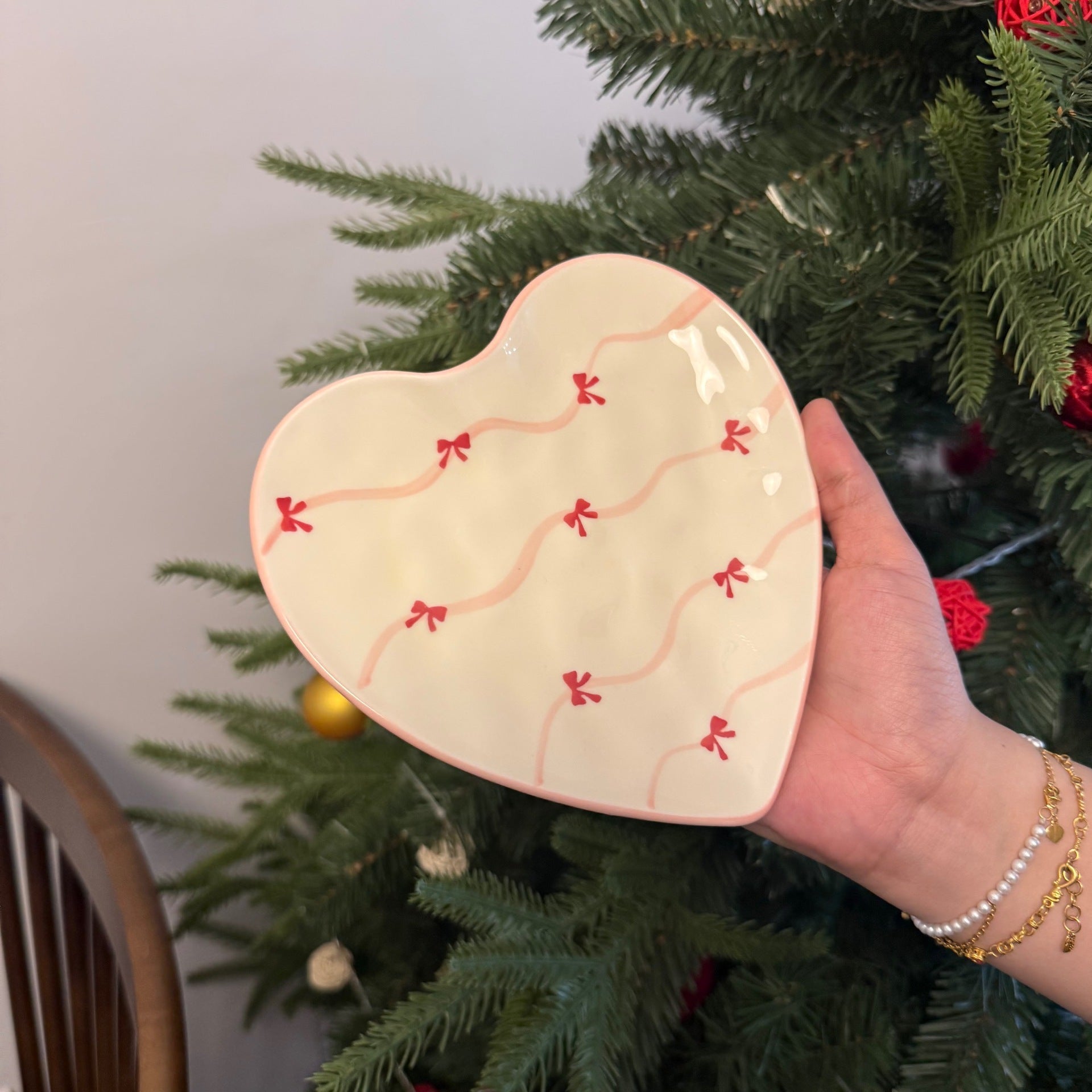 6inch Ceramic Cat Plate｜Shallow Design for Wet Food