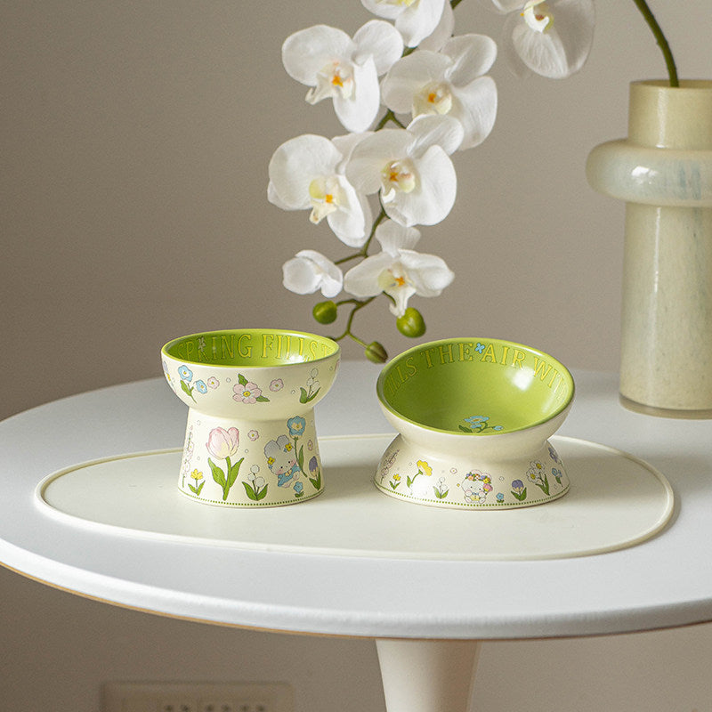 Tulip-Shaped Raised Pet Bowl – Ergonomic & Elegant