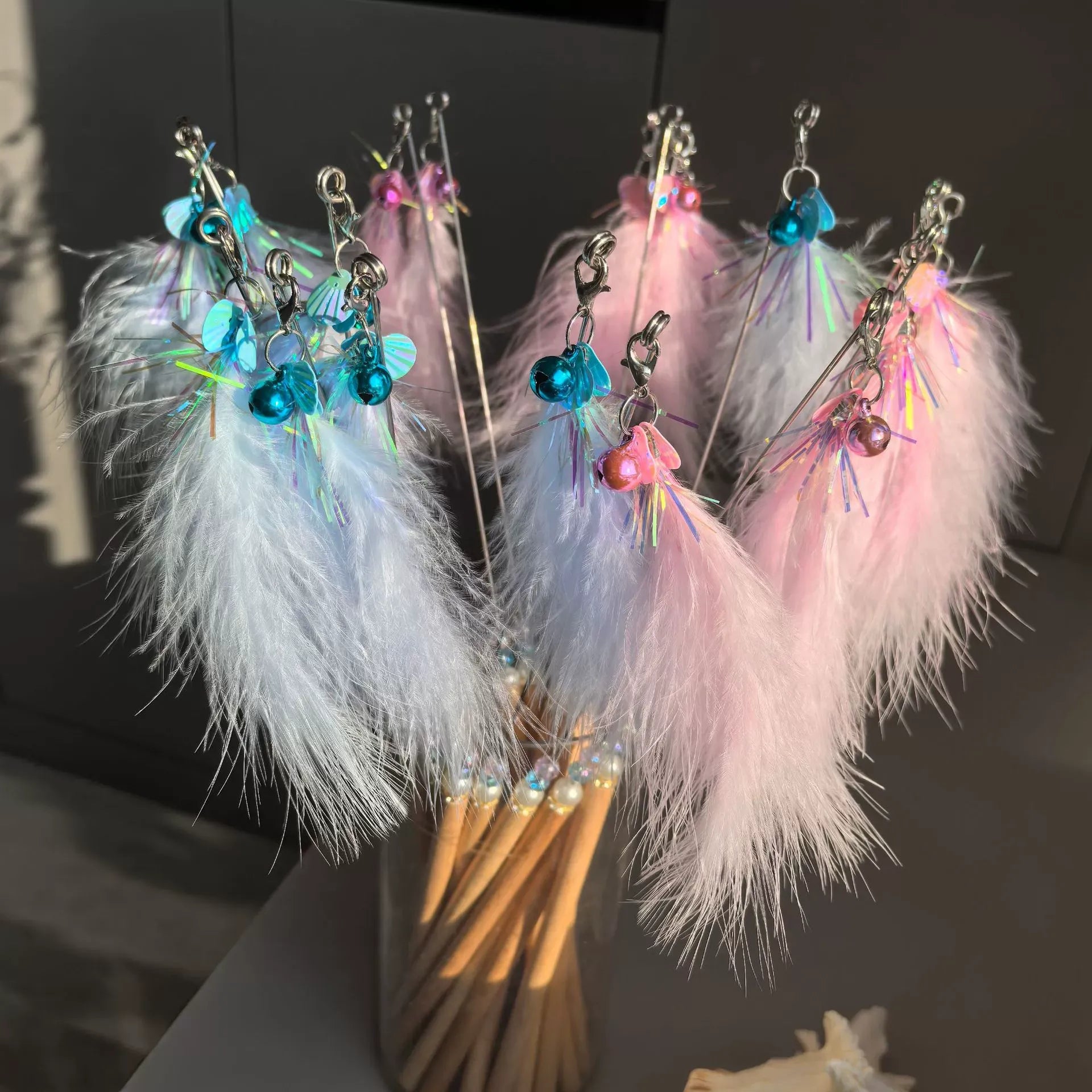 Interactive Feather Cat Toy Wand – Teaser Stick for Indoor Cats & Kittens