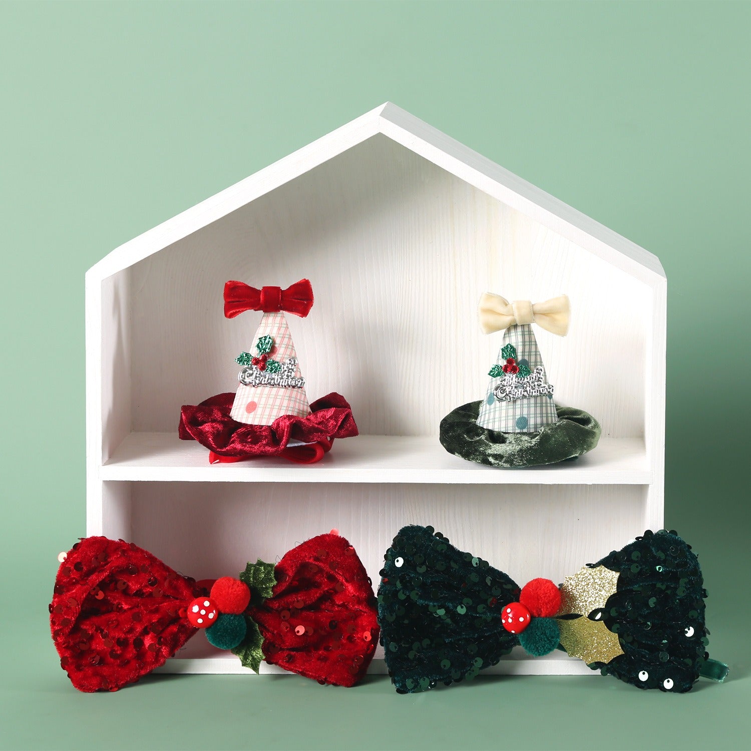 Christmas Velvet Bow Pet Hat – Shiny Holiday Cap for Cats & Dogs (Fits up to 40lbs)