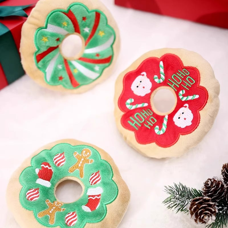 Christmas Plush Squeaky Toy for Cats & Small Dogs – Durable Chew & Interactive Play Toy