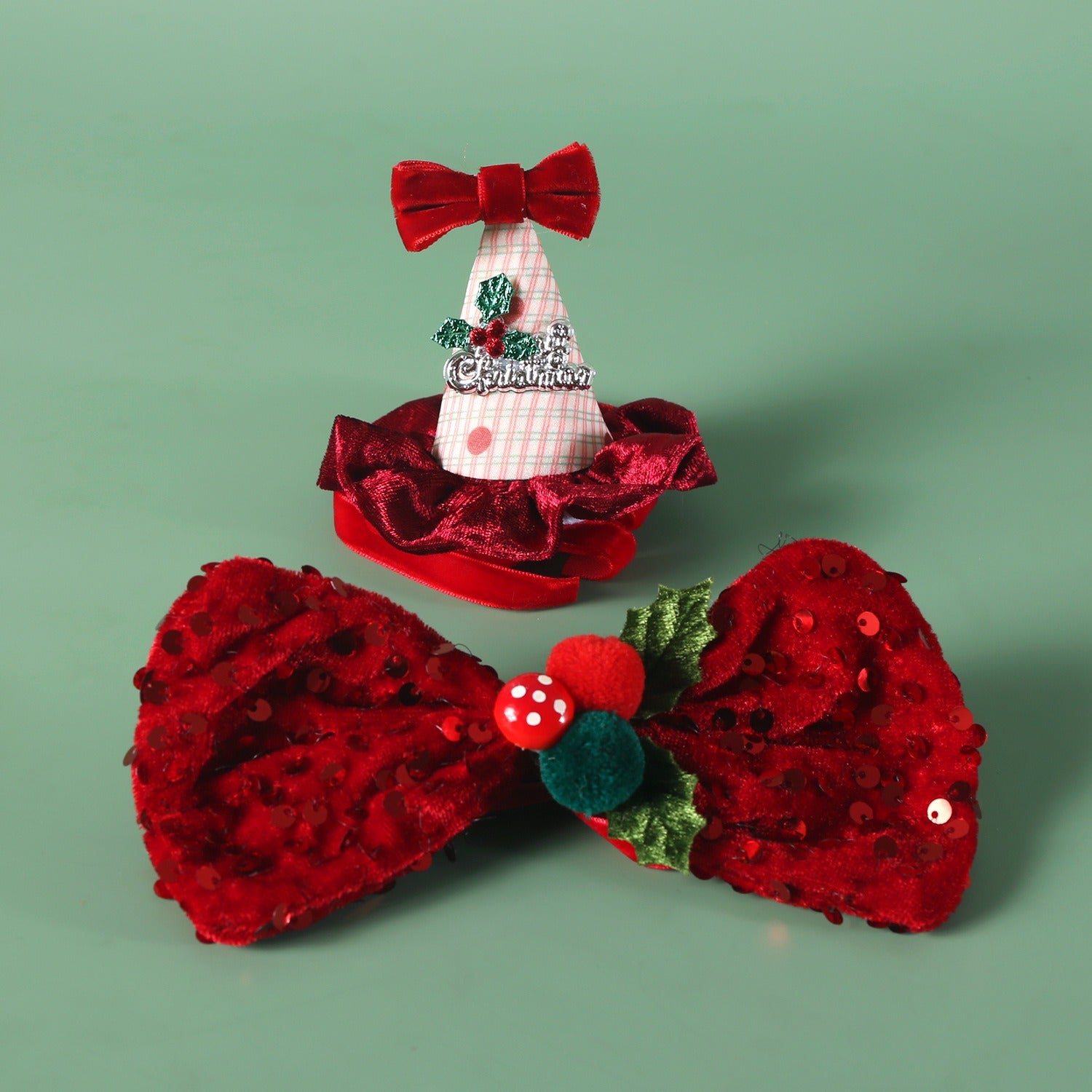 Christmas Velvet Bow Pet Hat – Shiny Holiday Cap for Cats & Dogs (Fits up to 40lbs)