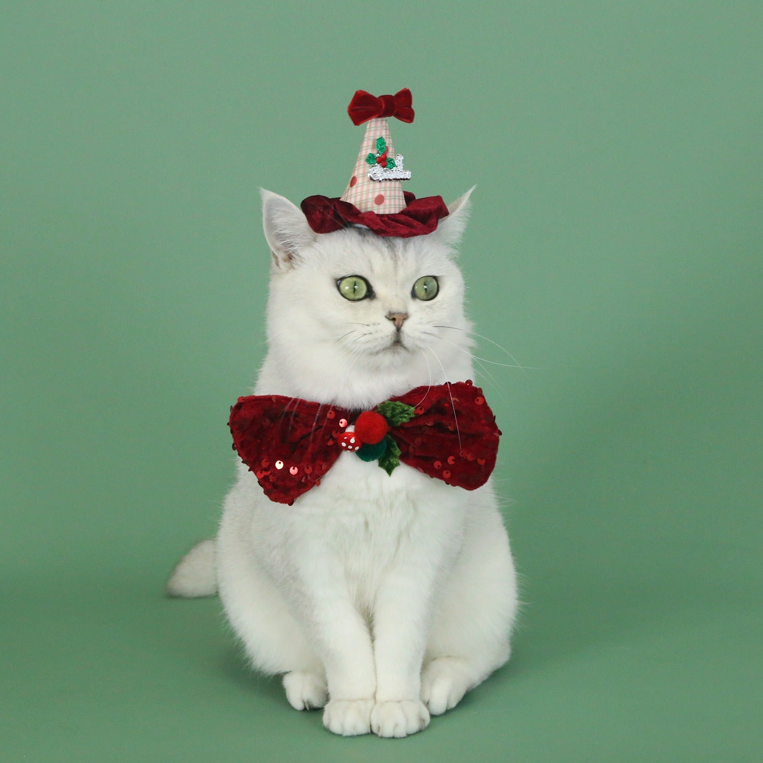 Christmas Velvet Bow Pet Hat – Shiny Holiday Cap for Cats & Dogs (Fits up to 40lbs)