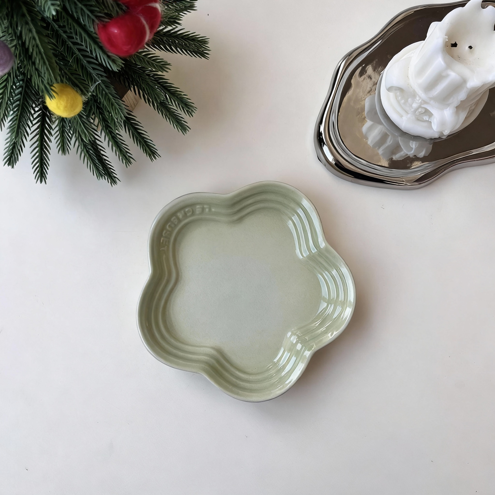 Macaron color gradient pet snack ceramic plate